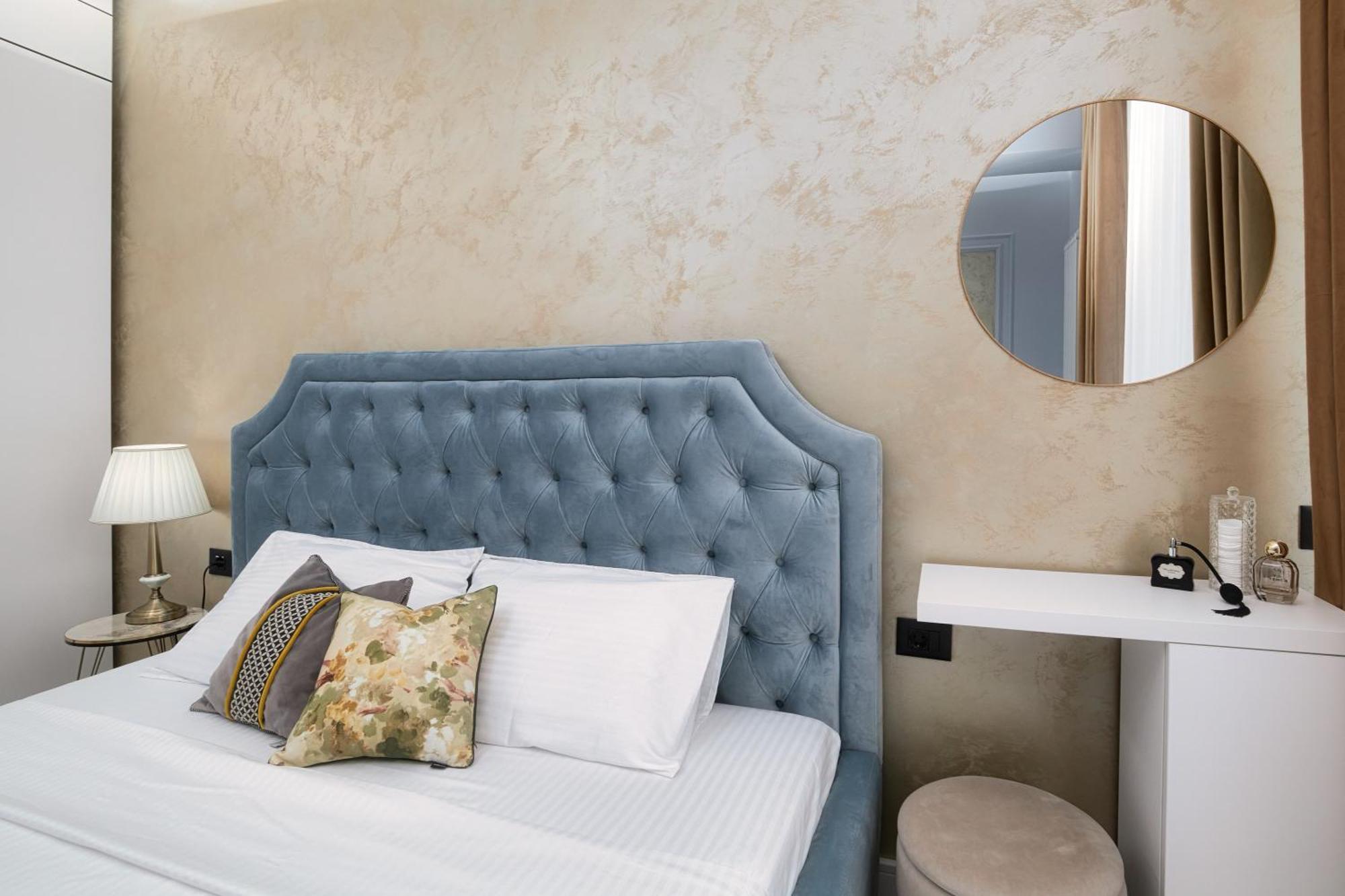 Ferienwohnung Golden Infinity Năvodari Exterior foto