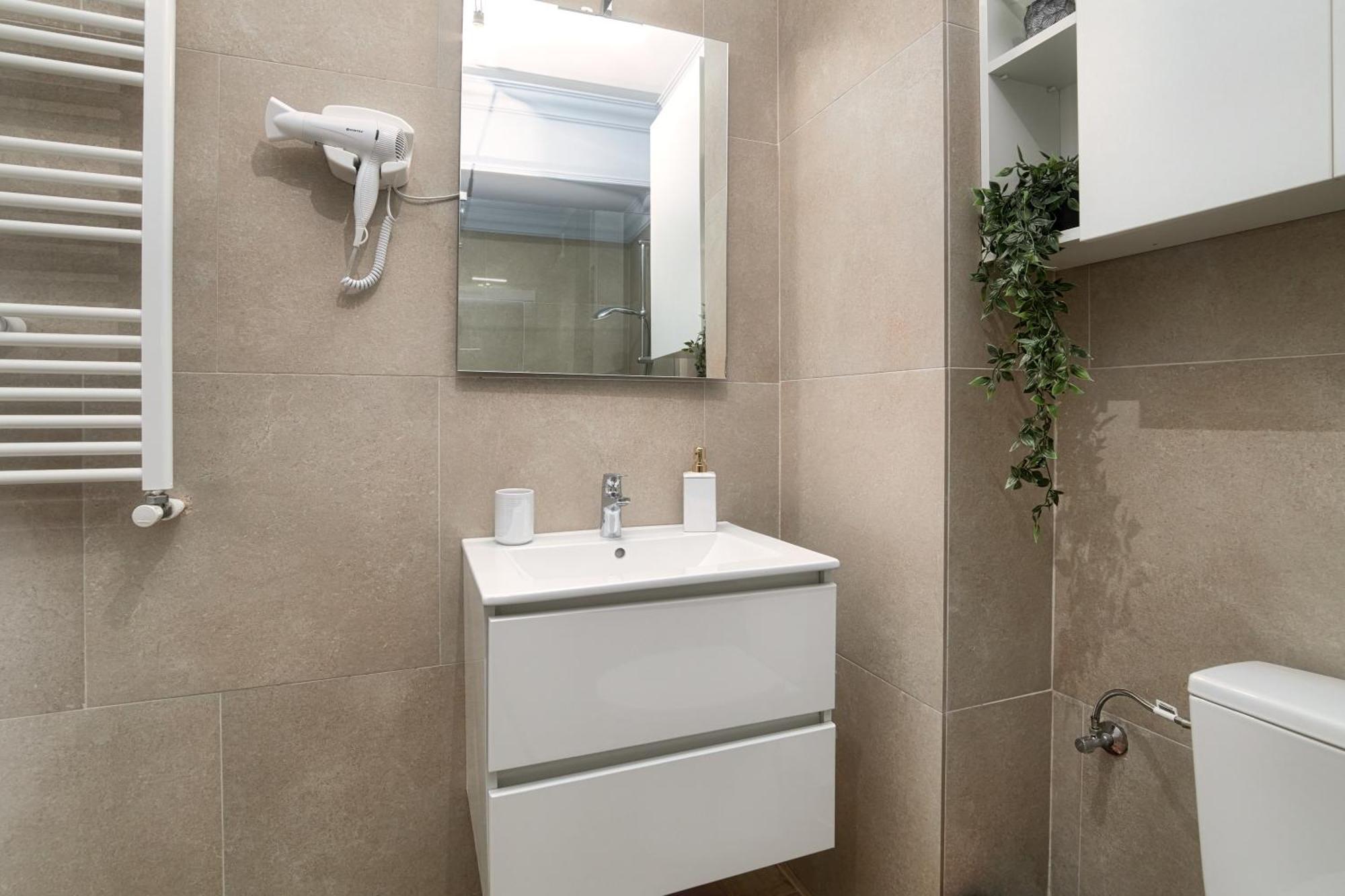 Ferienwohnung Golden Infinity Năvodari Exterior foto