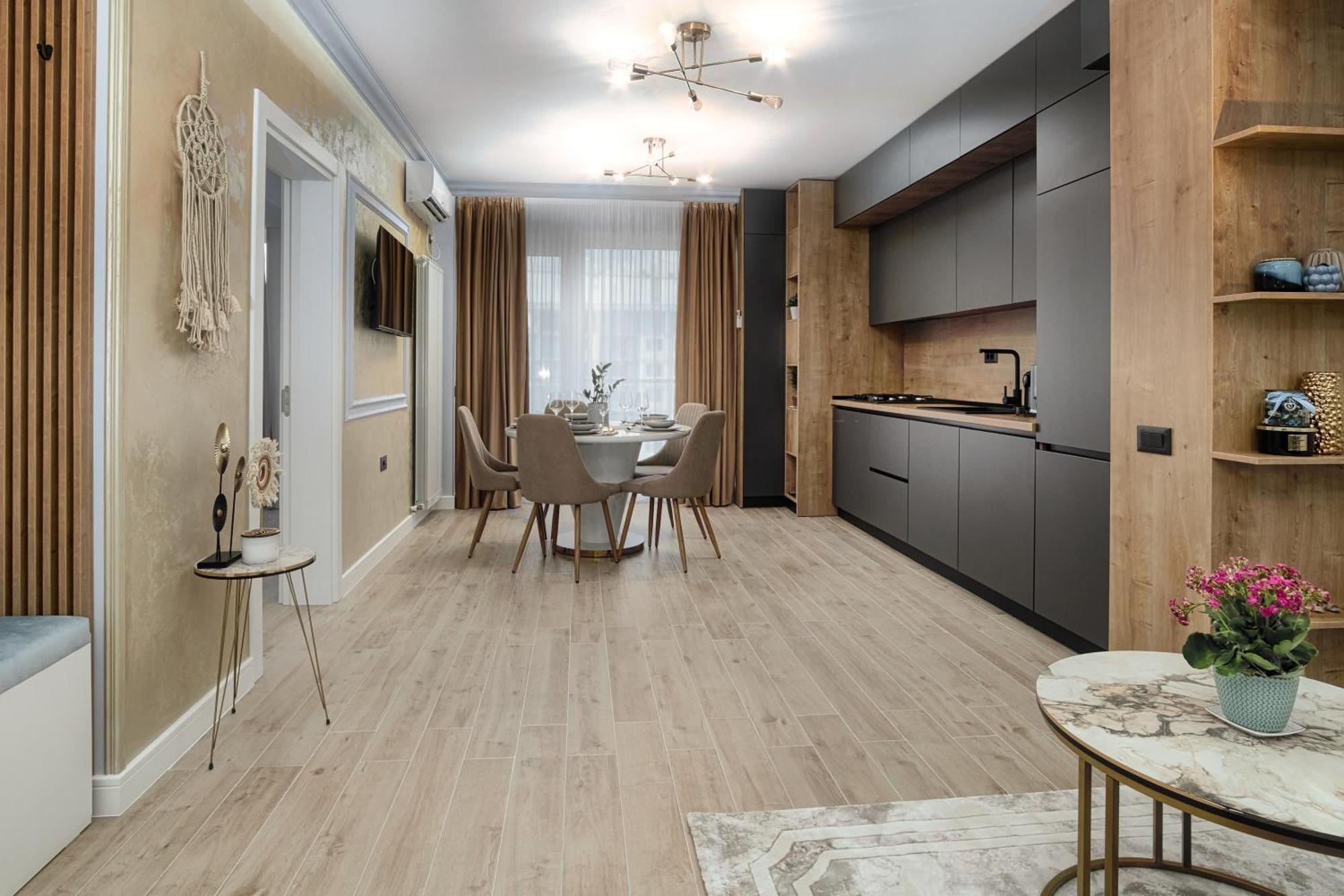 Ferienwohnung Golden Infinity Năvodari Exterior foto